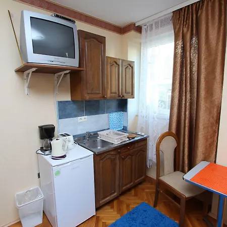 Gostinjska kuća And Sally 3*