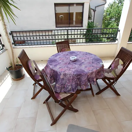 And Sally Gostinjska kuća