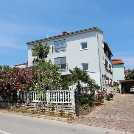 And Sally Gostinjska kuća 3*