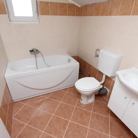 And Sally Gostinjska kuća